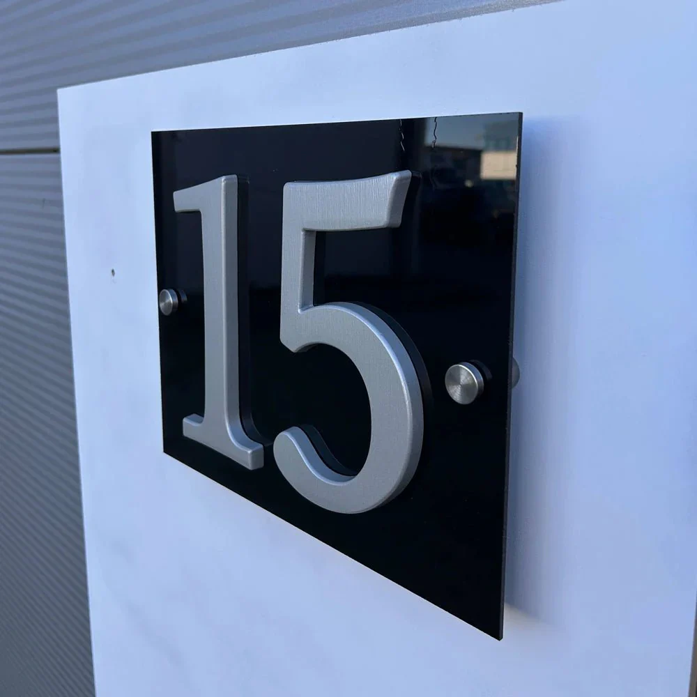 Modern Aluminium House Numbers – Sleek Design and Easy Installation - Image 10
