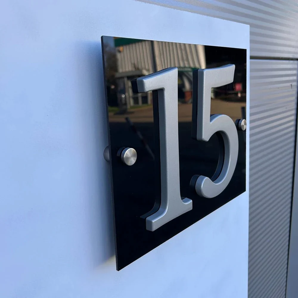 Modern Aluminium House Numbers – Sleek Design and Easy Installation - Image 7