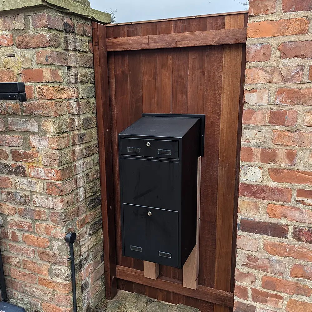 Outdoor Parcel Box for Gates & Fences – Rear Access – Sigma - Dark Grey - Image 20