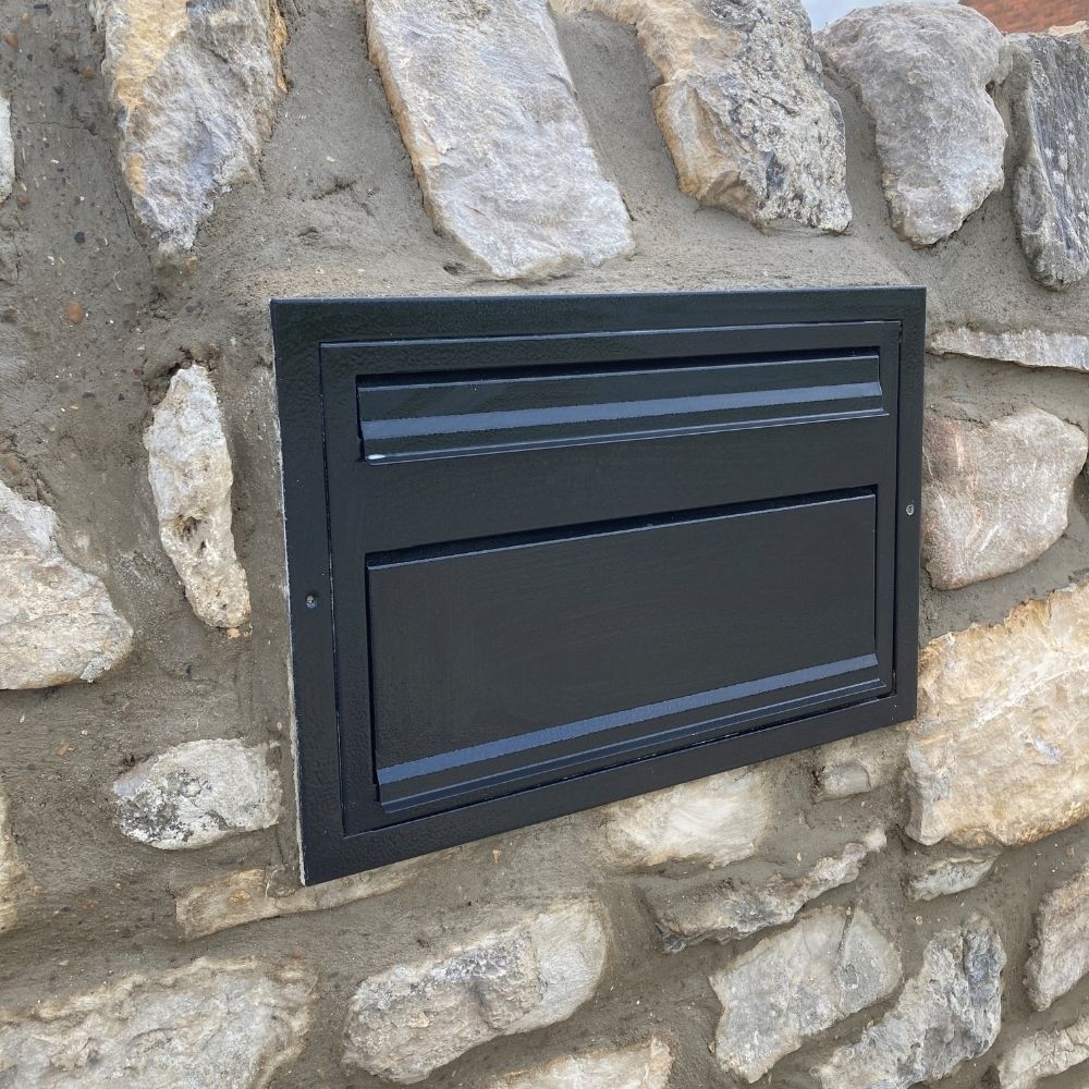 Outdoor Parcel Box for Gates & Fences – Rear Access – Sigma - Dark Grey - Image 23
