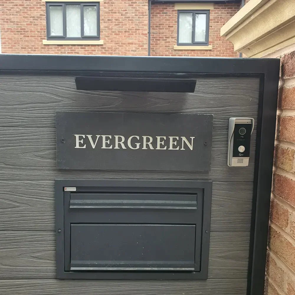 Outdoor Through the Wall Rear Access Parcel Box – Sierra - Image 10